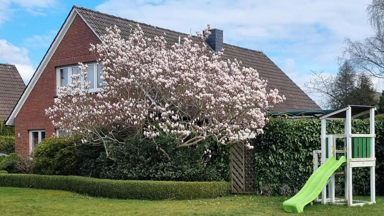 Ferienwohnung Ammerland-Blüte Westerstede Exterior foto